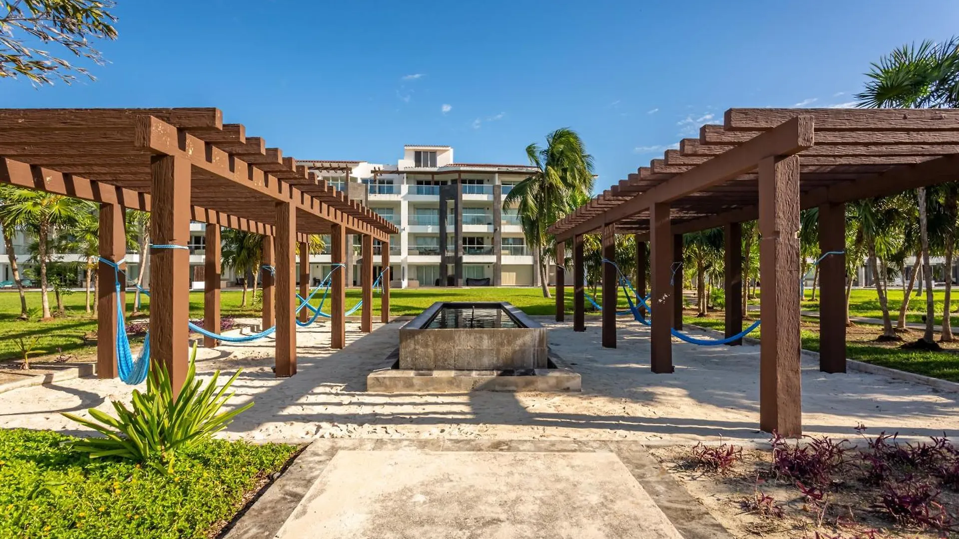 Casa El Secreto Condo Playa del Carmen